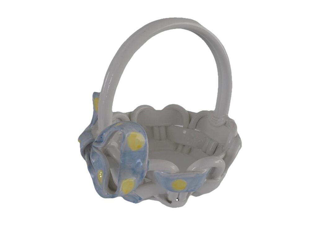 Intrada Italian ceramic woven basket polka dot bows